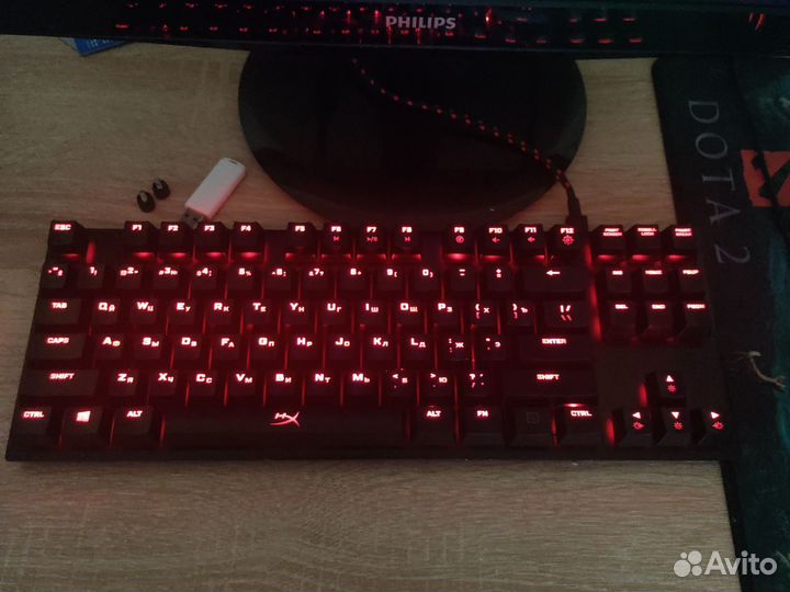 Игровая механическая клавиатура hyperx alloy fps