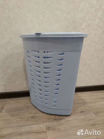 Корзина для белья угловая