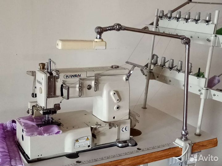 Поясная шести игольная швейная машина