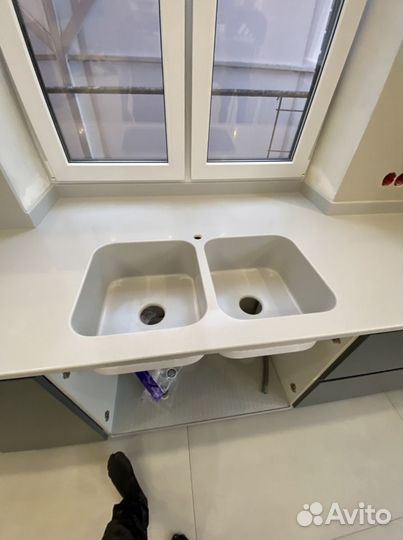 Искуственный камень,столешницы, подоконники, барны