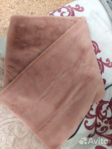 Шарф и снуд 2 шт отдам за шоколадку