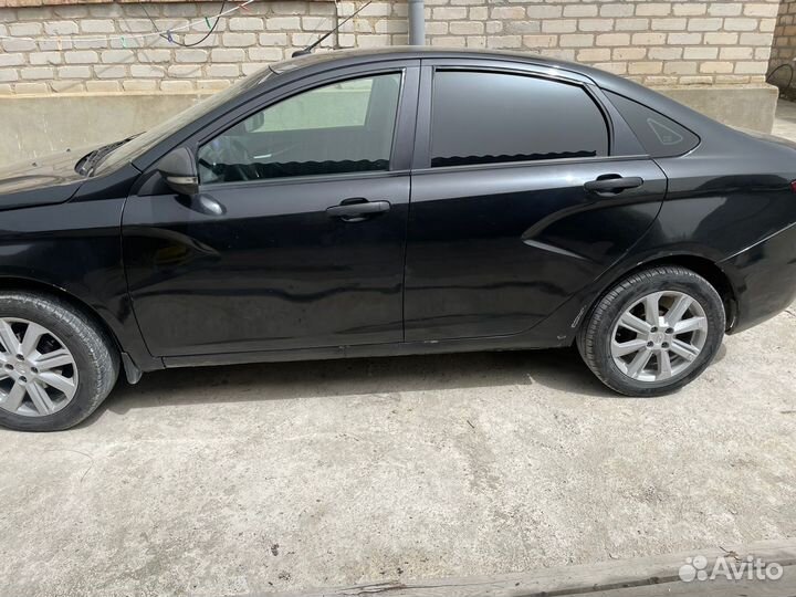 LADA Vesta 1.6 МТ, 2017, 160 000 км