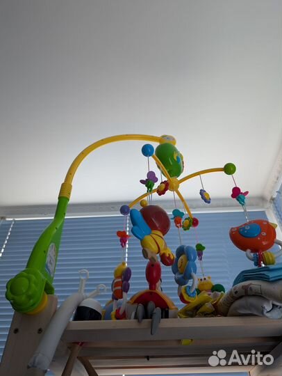 Мобиль детский в кроватку для новорожденных