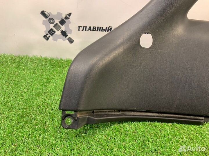 Обшивка багажника Toyota Harrier ACU10W 2AZ-FE