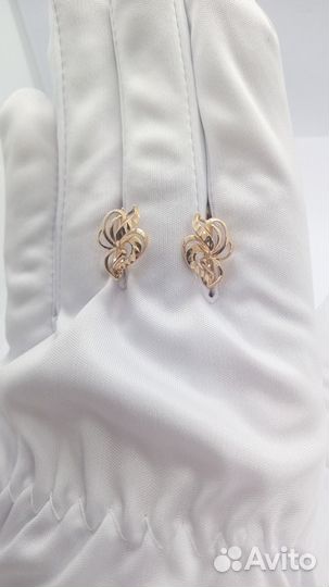 Золотые серьги