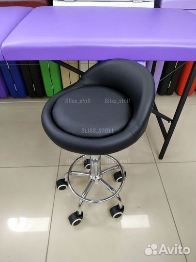 Кушетка и стул