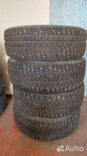 Viatti Brina Nordico V-522 205/55 R16