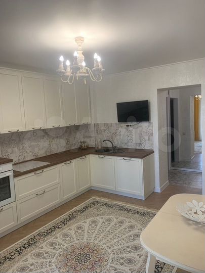 2-к. квартира, 60 м², 3/14 эт.