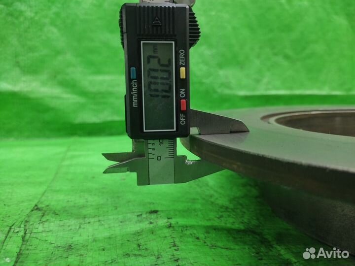 Тормозные диски зад 302мм Caliber/Compass/Patriot