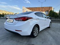 Hyundai Elantra 1.8 AT, 2015, 185 200 км, с пробегом, цена 1 345 000 руб.