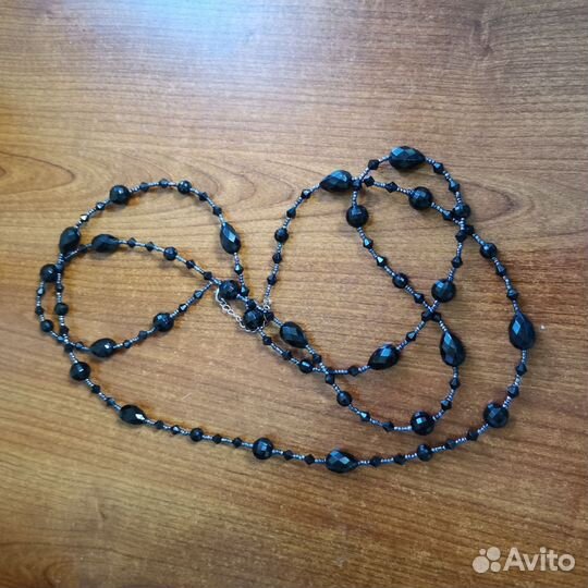 Бусы, колье, украшения