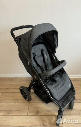 Прогулочная коляска Britax Romer B-Agile M