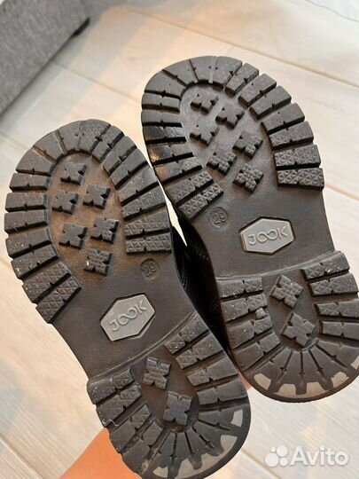 Ботинки на мальчика 29