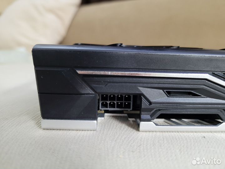 Видеокарта Sapphire RX 570 Pulse 8gb