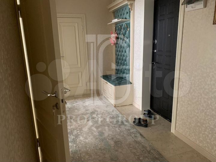 2-к. квартира, 68,5 м², 2/8 эт.