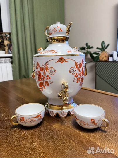 Набор для вина «Веселый самоварчик» сделан в СССР