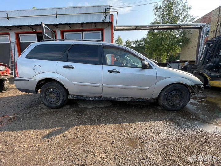 Ford focus 1 в разборе 2001 год 2.0 МКПП