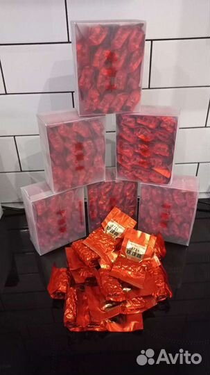 Чай Те Гуань Инь и Да Хун Пао