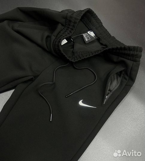 Спортивный костюм nike