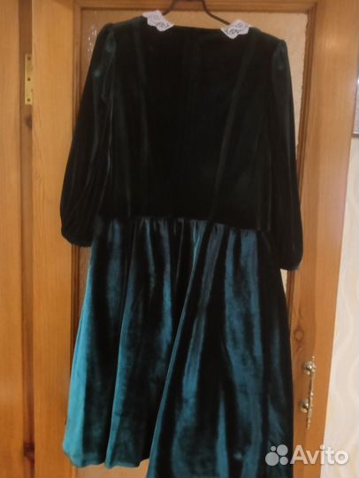 Платье женское