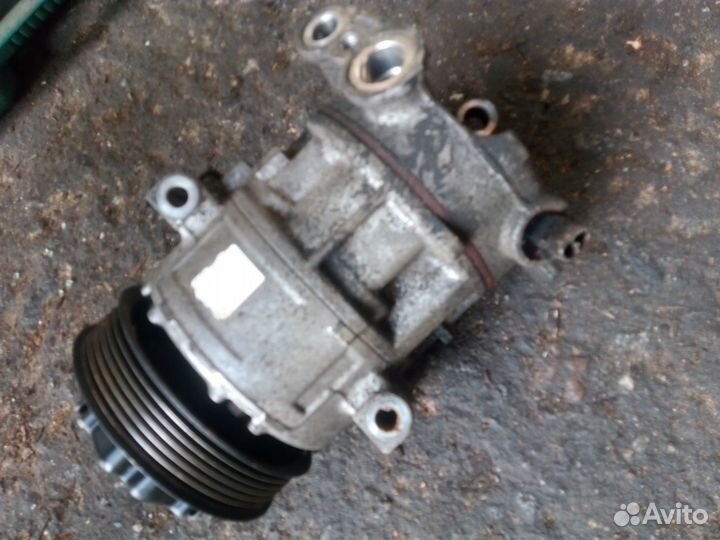 Компрессор кондиционера Опель 55703721 1.3D