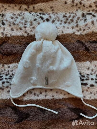 Шлемы для девочки, шапки