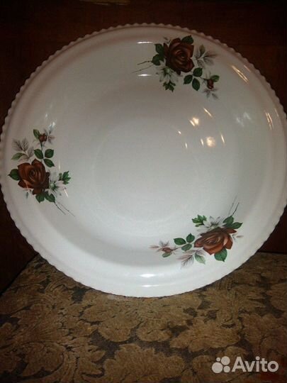 Блюдо эмалированное