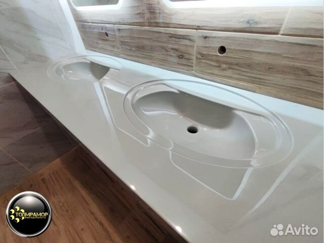 Столешница для ванной из искусственного камня