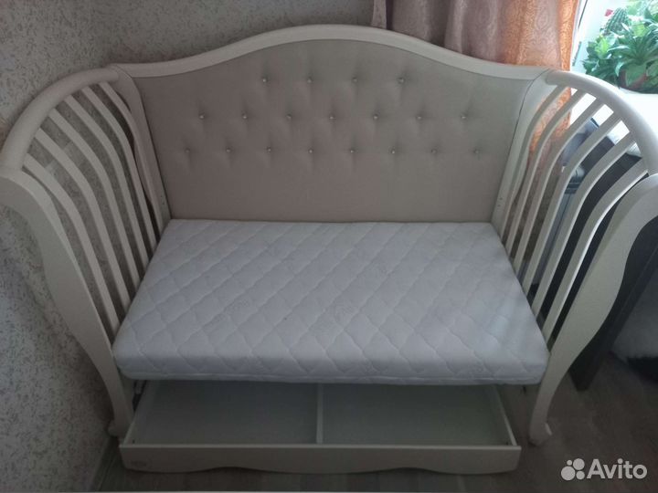 Кроватка Bambolina divina LUX cristallo Swarovski