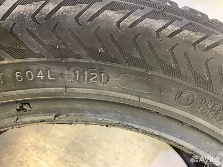 Nokian Tyres Hakkapeliitta 8 185/60 R15 88T