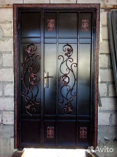 Кованые двери