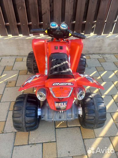 Детский квадроцикл на аккумуляторе