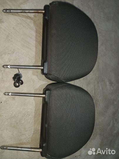 Подголовник заднего сиденья 2114-15