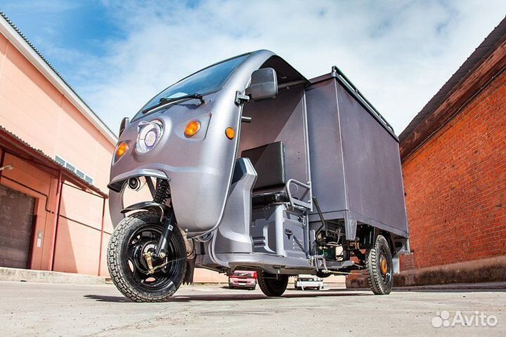 Грузовой электротрицикл Rutrike карго 1800