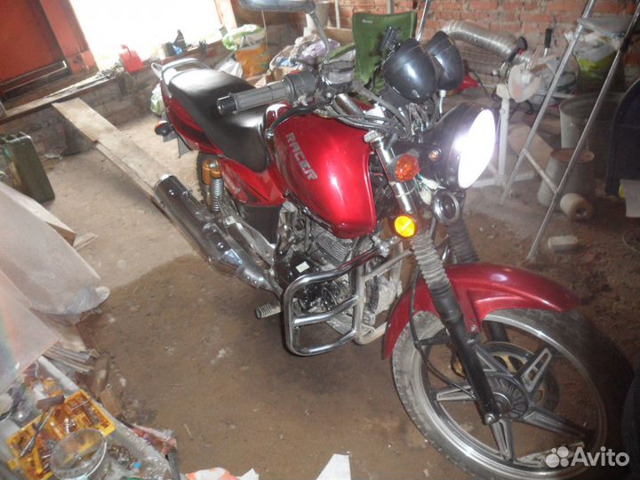 Racer RC200 C5B Magnum