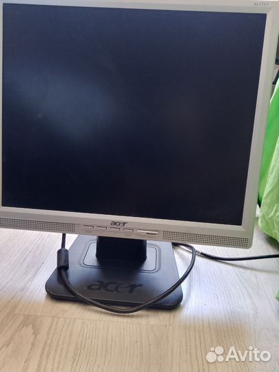 Монитор acer
