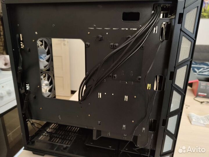 Корпус AeroCool Flo Saturn frgb
