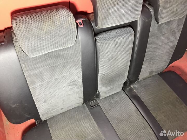 Сиденья задние задняя Ssangyong Actyon New 2.0