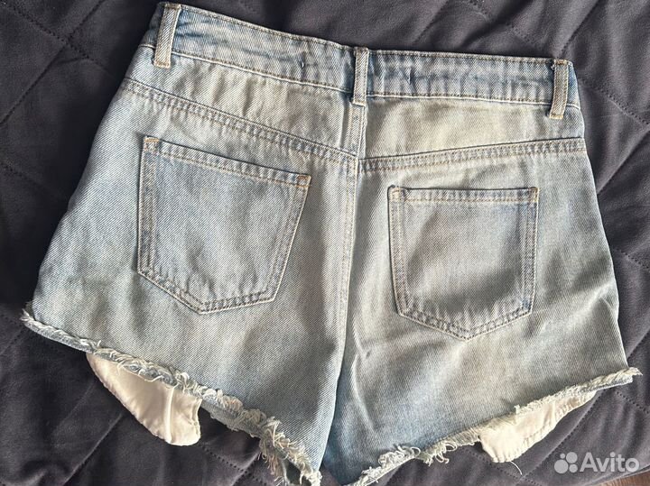 Джинсовые шорты