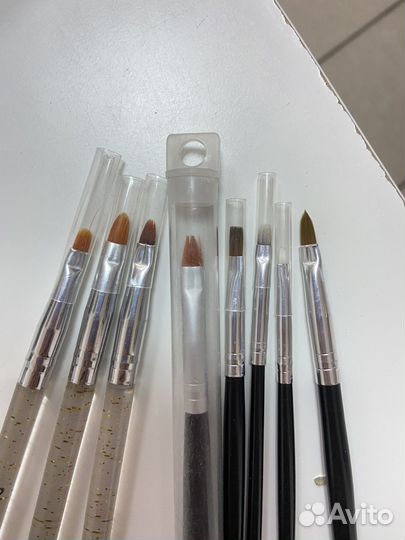 Кисти для маникюра