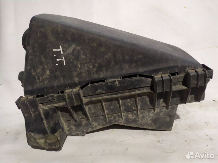 Корпус воздушного фильтра Audi Tt 1.8 2008