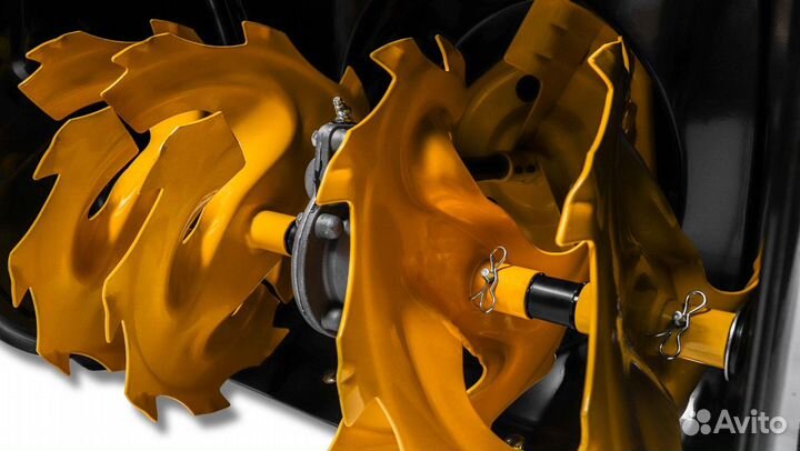 Снегоуборщик champion ST656BS