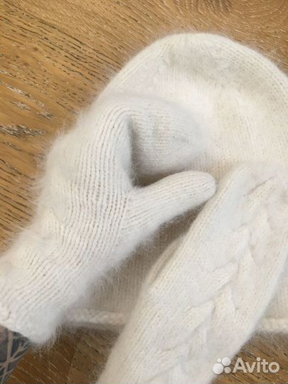 Комплект шапка и варежки