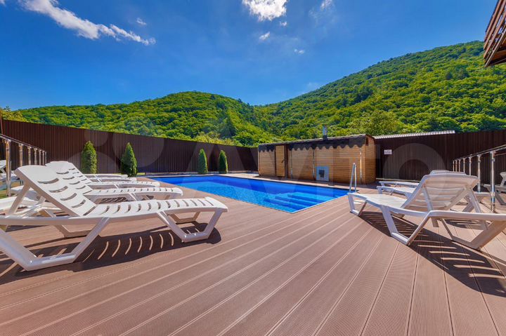 Дом 100 м² на участке 8 сот.