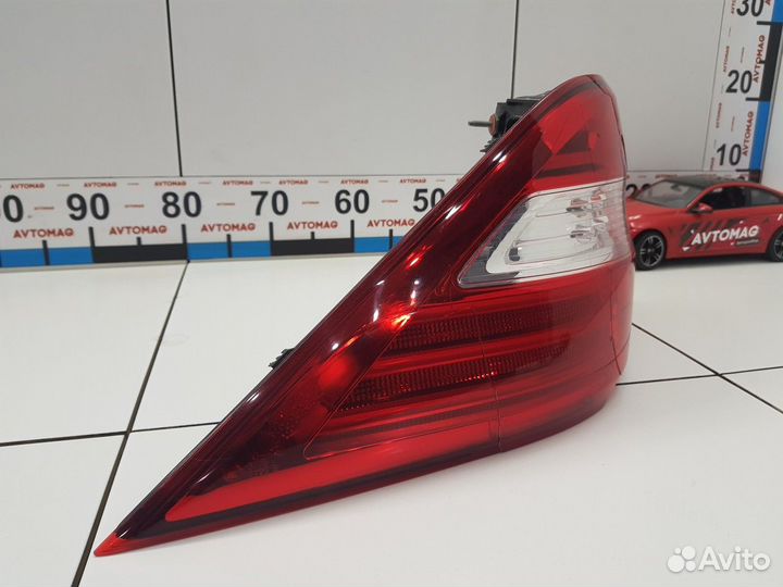 Фонарь задний левый (Mercedes-Benz GLE)