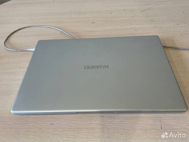 Ноутбук Huawei 6 ядер, 16гб, 512гб
