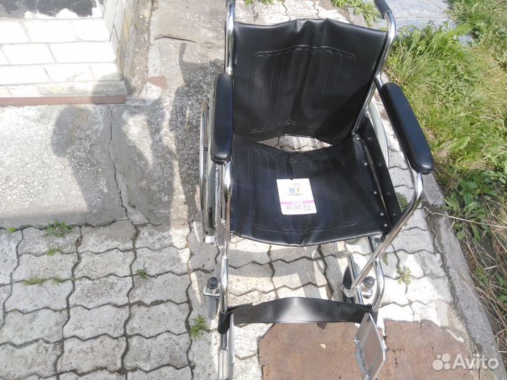 Инвалидное кресло