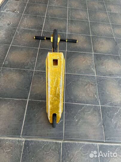 Трюковой самокат/duke 303 TT