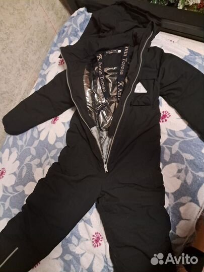 Зимний комбинезон для девочки