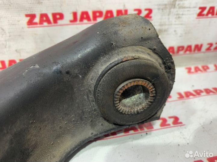 Рычаг подвески нижний передний левый Mitsubishi